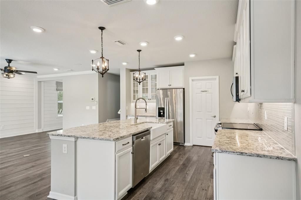 На продажу: $515,000 (3 спален, 2 ванн, 2254 Квадратных фут)