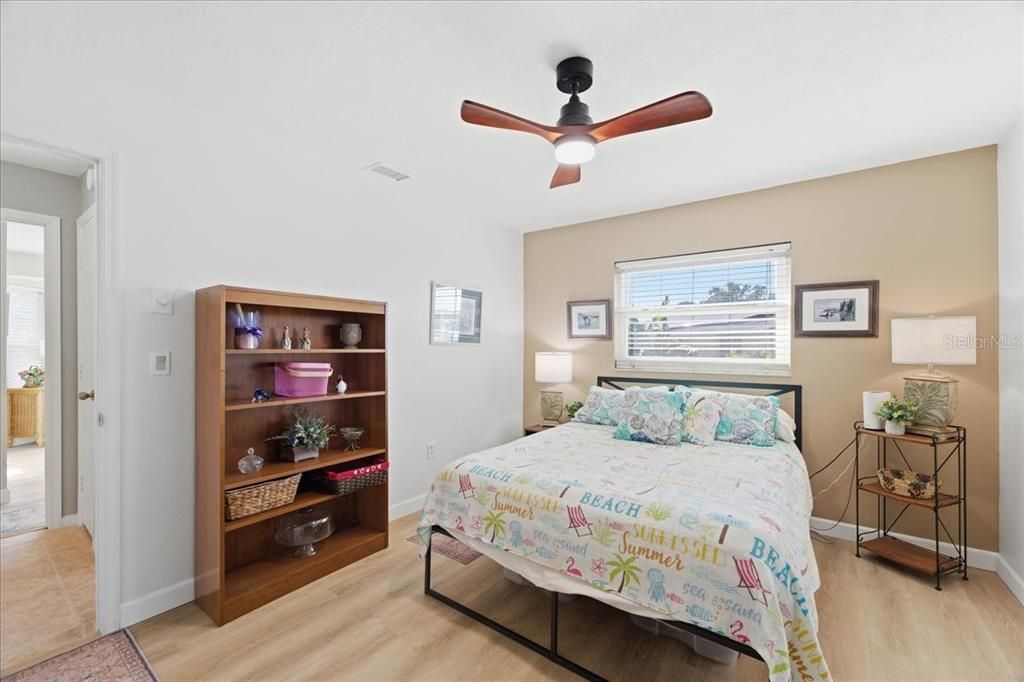 待售: $455,000 (3 贝兹, 2 浴室, 1693 平方英尺)