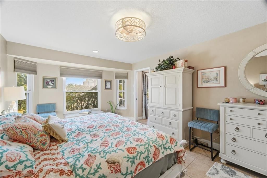 待售: $455,000 (3 贝兹, 2 浴室, 1693 平方英尺)