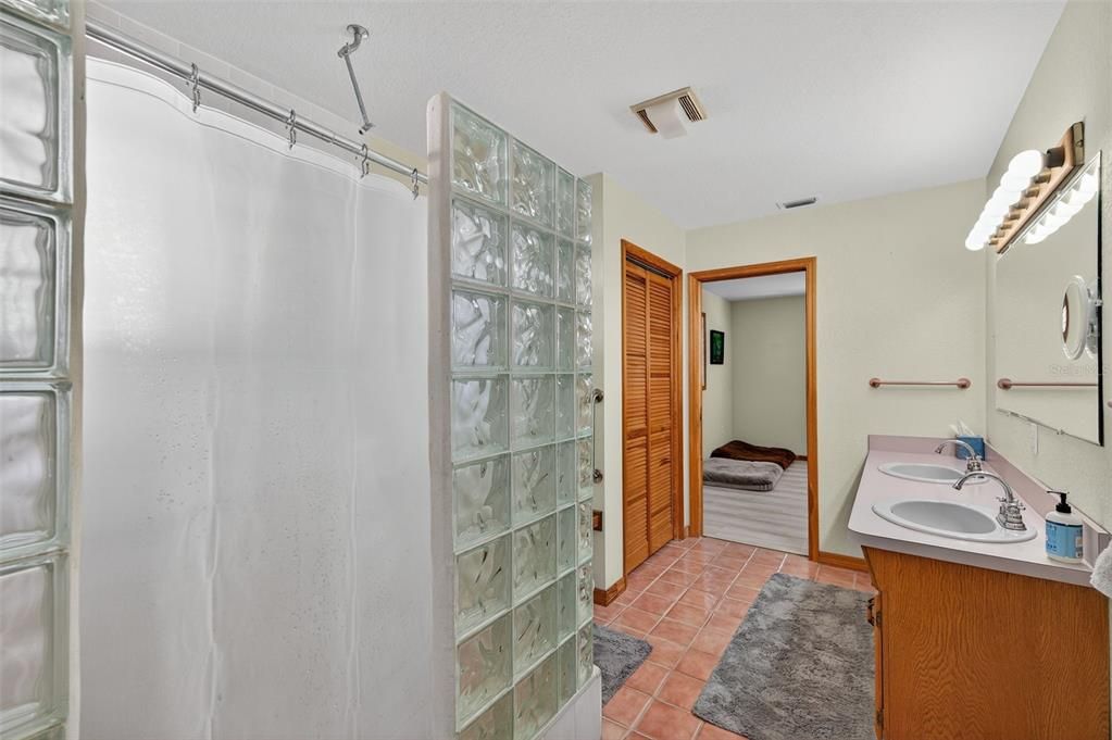 For Sale: $755,555 (4 beds, 3 baths, 2116 Square Feet)