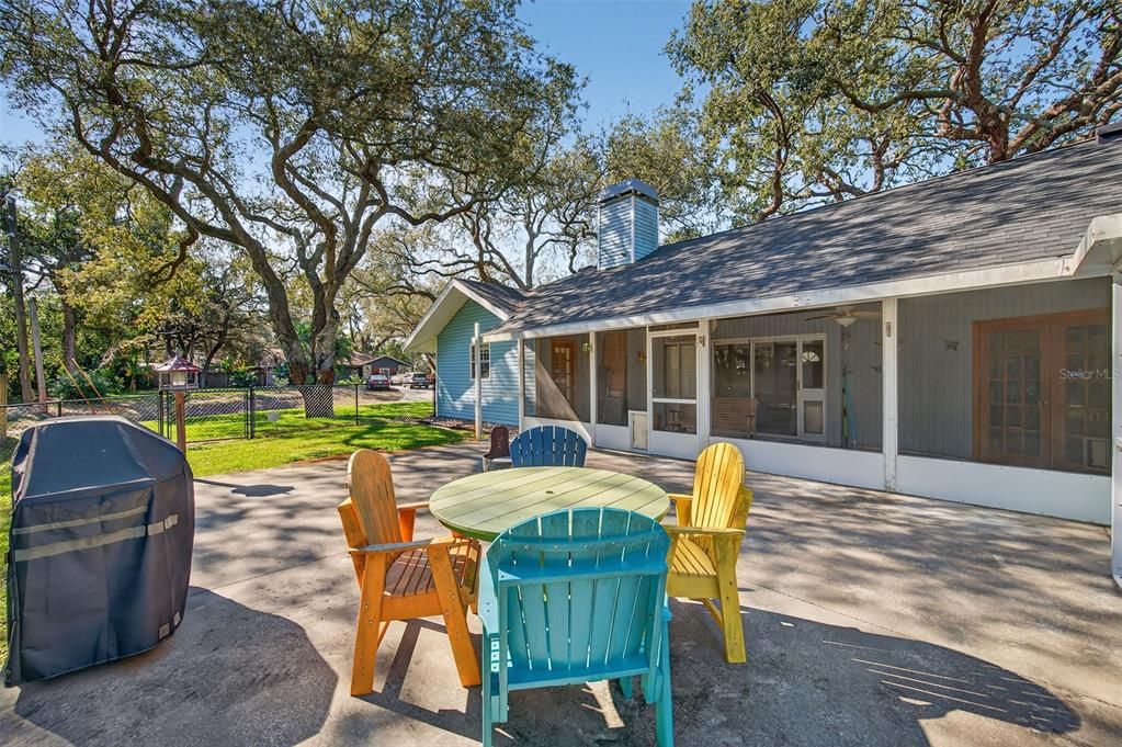 For Sale: $755,555 (4 beds, 3 baths, 2116 Square Feet)