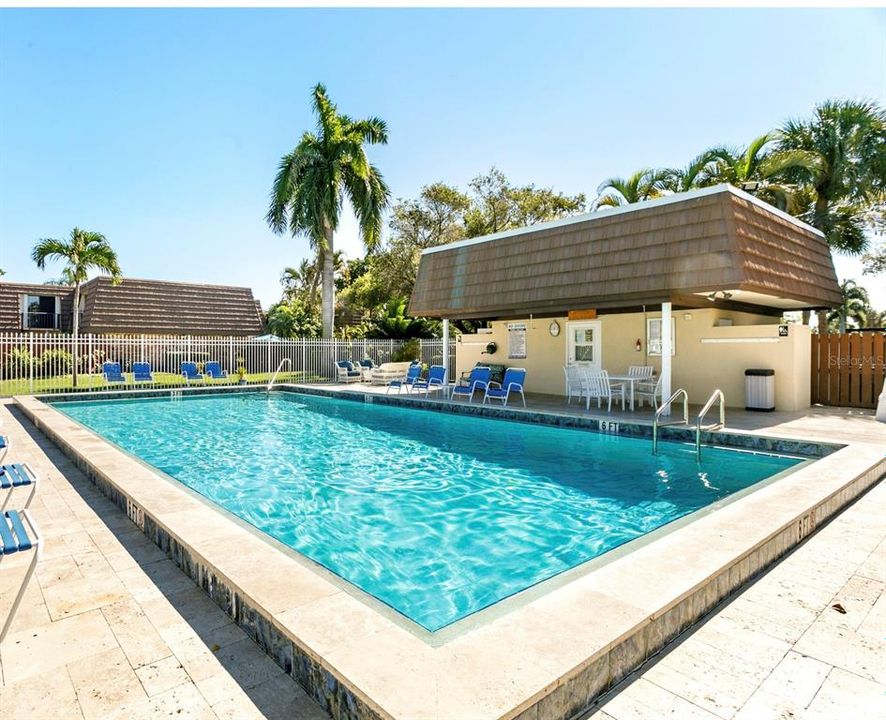 En Venta: $280,000 (2 camas, 2 baños, 1302 Pies cuadrados)