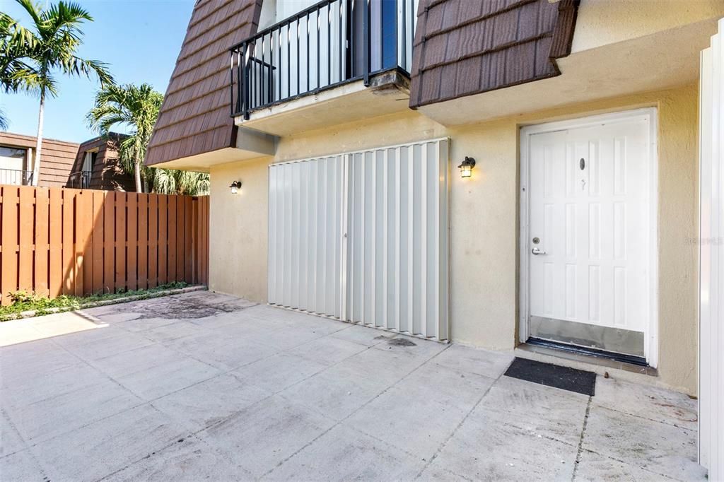 En Venta: $280,000 (2 camas, 2 baños, 1302 Pies cuadrados)