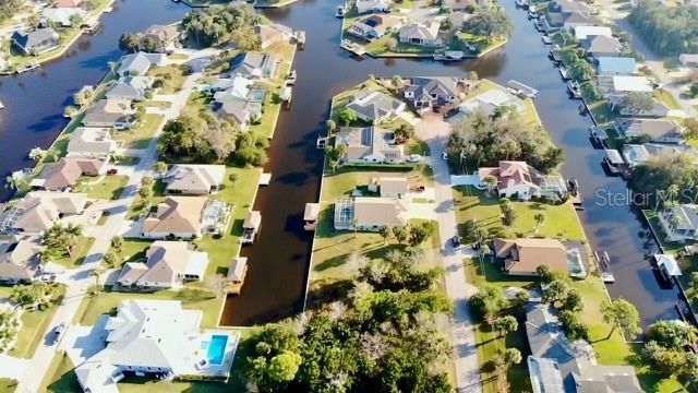 待售: $275,000 (0.17 acres)