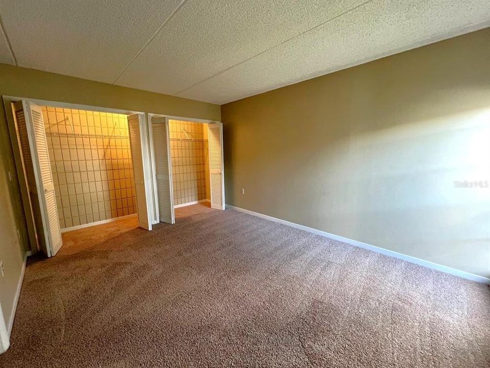 В аренду: $2,100 (2 спален, 1 ванн, 1404 Квадратных фут)