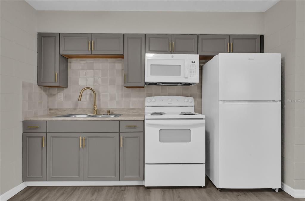 В аренду: $1,200 (2 спален, 1 ванн, 768 Квадратных фут)