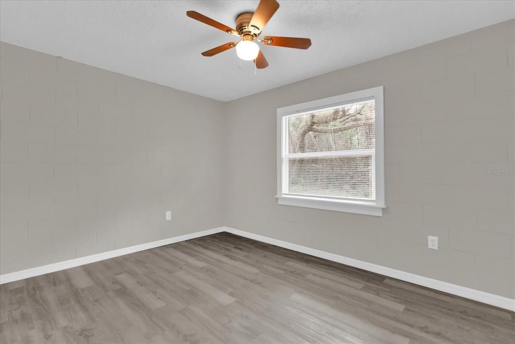 В аренду: $1,200 (2 спален, 1 ванн, 768 Квадратных фут)