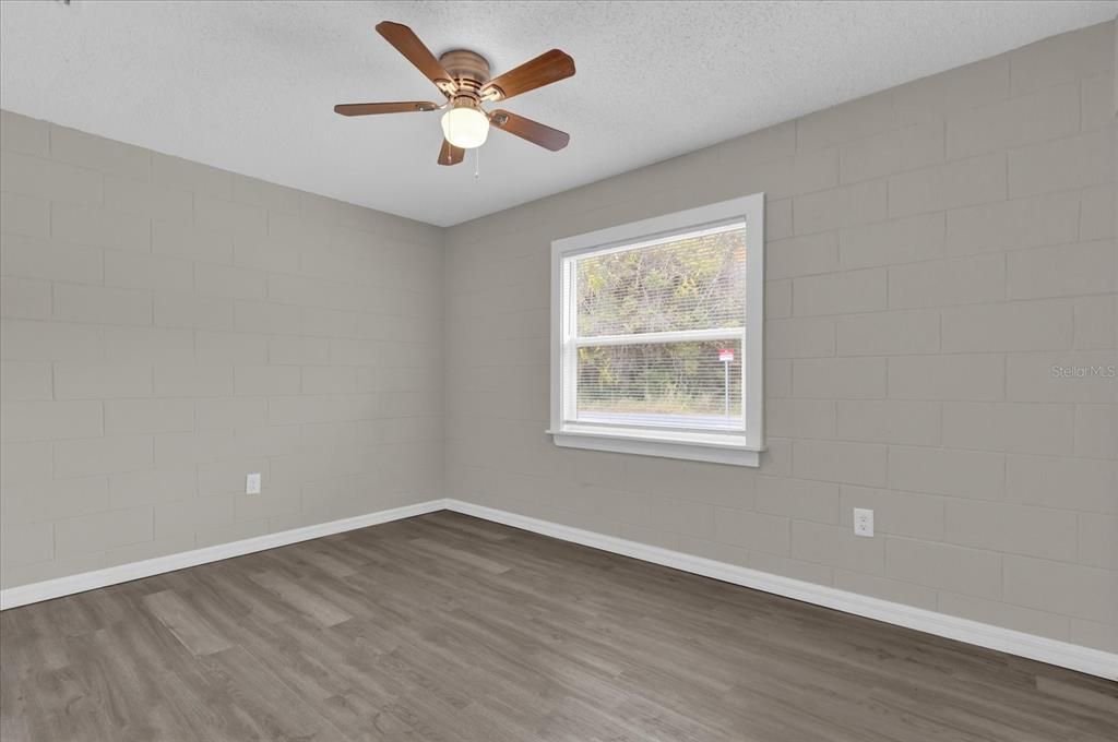 В аренду: $1,200 (2 спален, 1 ванн, 768 Квадратных фут)