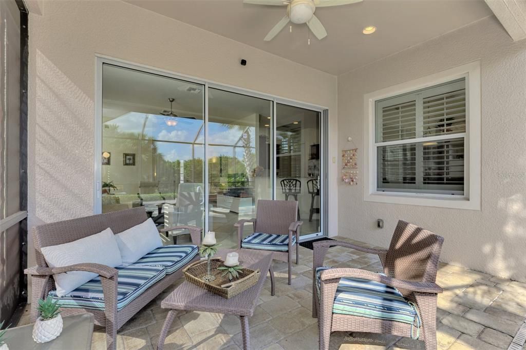 For Sale: $345,000 (2 beds, 2 baths, 1577 Square Feet)