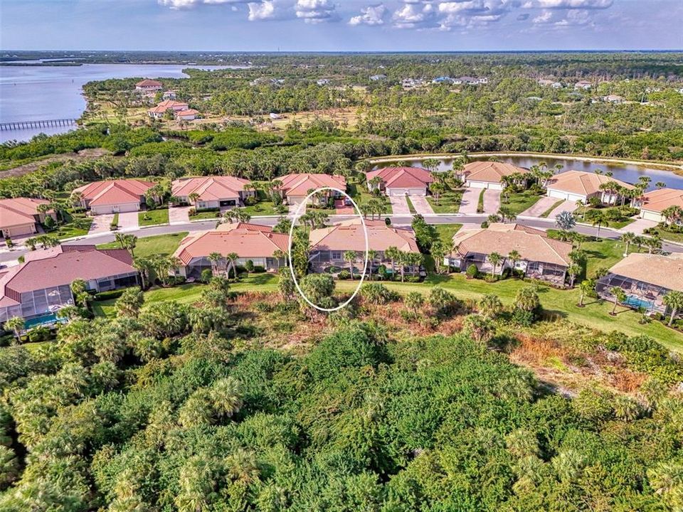 For Sale: $345,000 (2 beds, 2 baths, 1577 Square Feet)