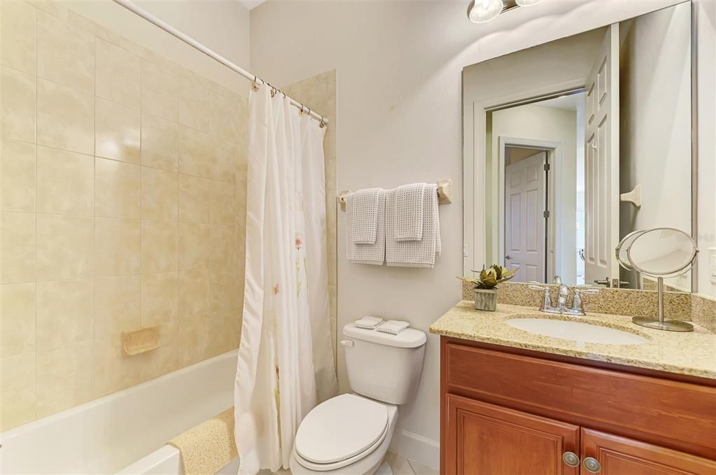 For Sale: $345,000 (2 beds, 2 baths, 1577 Square Feet)