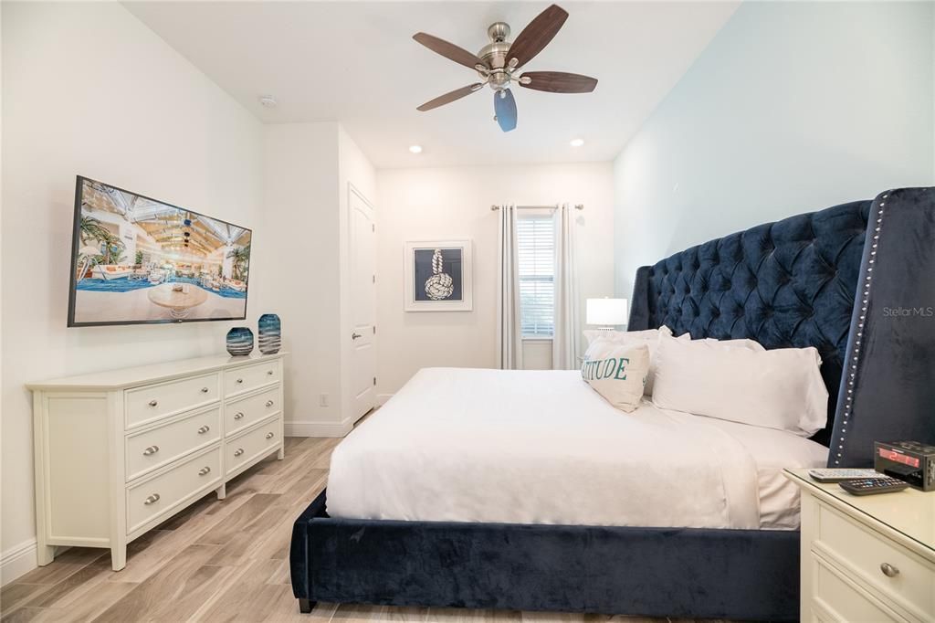 待售: $1,399,000 (6 贝兹, 6 浴室, 3563 平方英尺)