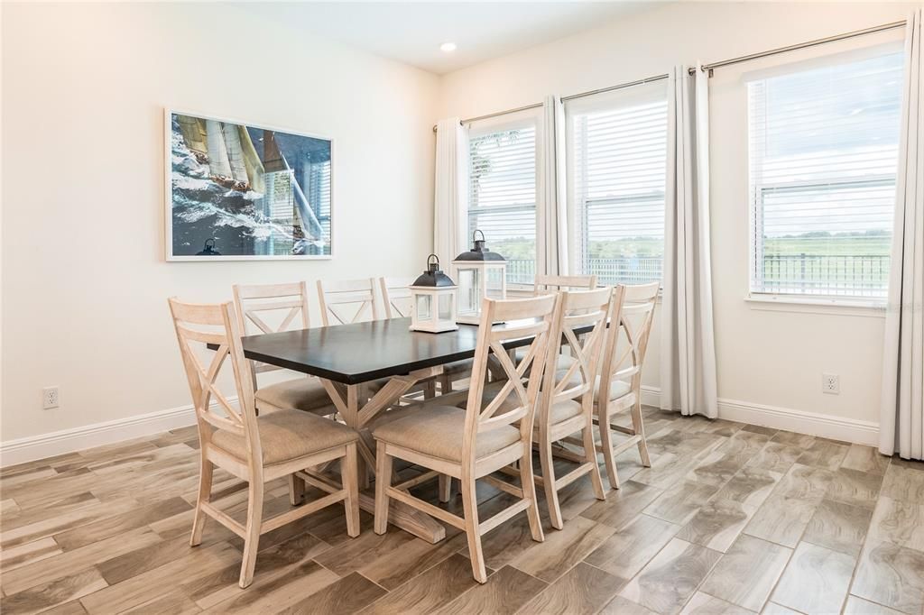 待售: $1,399,000 (6 贝兹, 6 浴室, 3563 平方英尺)