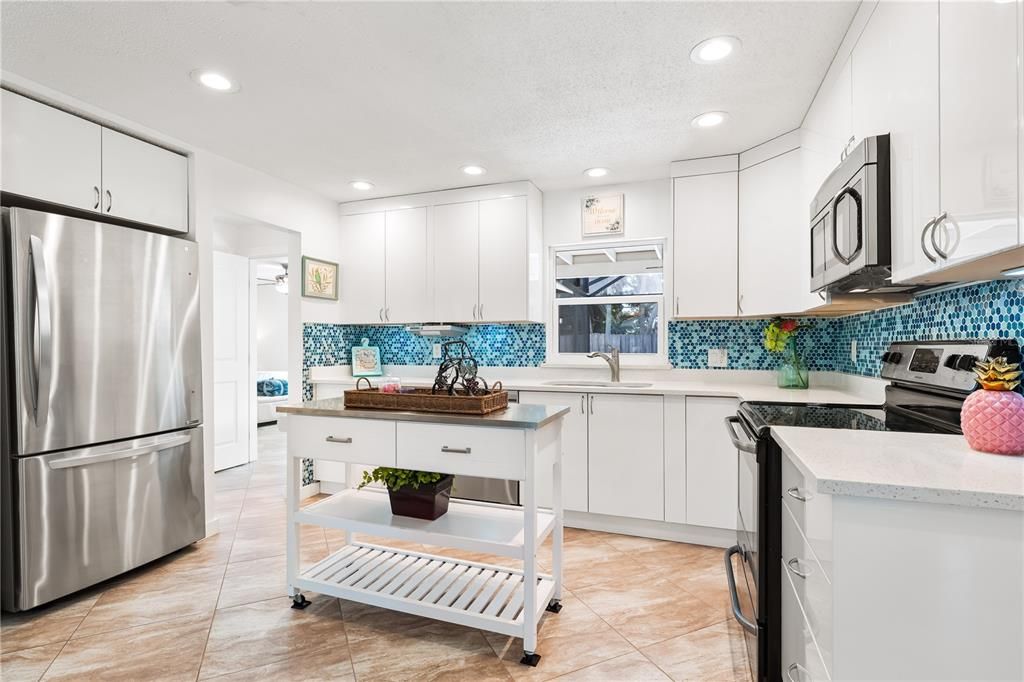 待售: $495,000 (2 贝兹, 2 浴室, 1140 平方英尺)