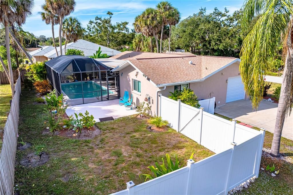 待售: $495,000 (2 贝兹, 2 浴室, 1140 平方英尺)