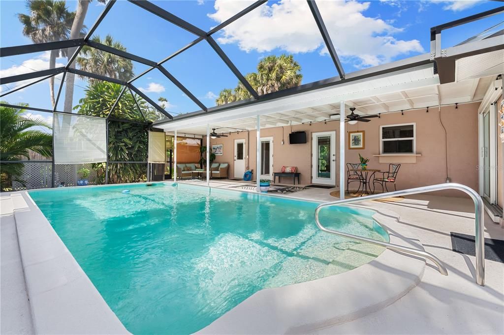 待售: $495,000 (2 贝兹, 2 浴室, 1140 平方英尺)