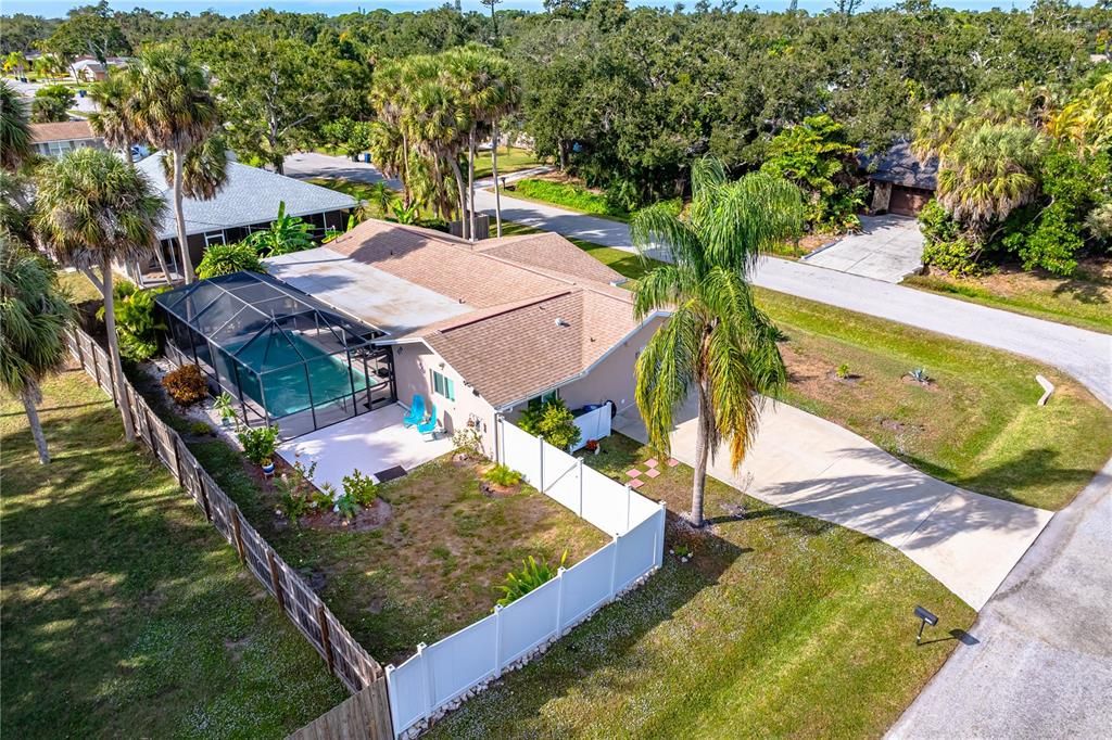 待售: $495,000 (2 贝兹, 2 浴室, 1140 平方英尺)