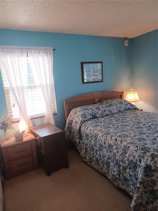 For Sale: $92,000 (1 beds, 1 baths, 747 Square Feet)