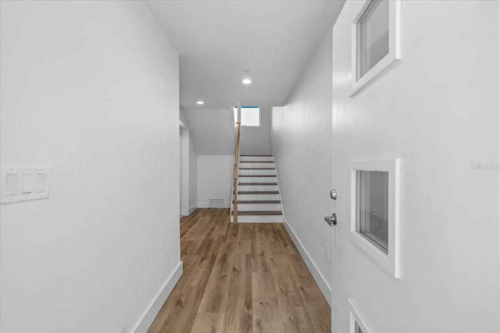 待售: $1,574,900 (5 贝兹, 4 浴室, 2706 平方英尺)