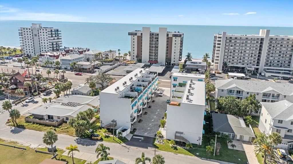 待售: $1,574,900 (5 贝兹, 4 浴室, 2706 平方英尺)