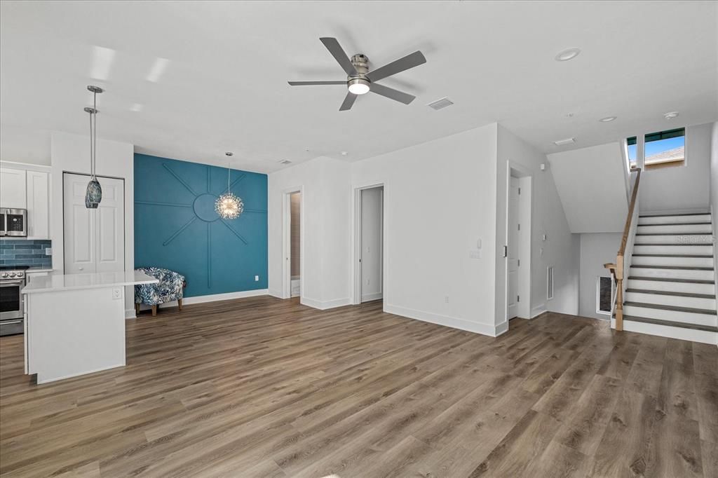 待售: $1,574,900 (5 贝兹, 4 浴室, 2706 平方英尺)