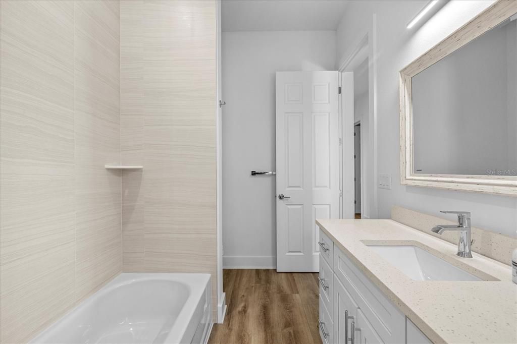 待售: $1,574,900 (5 贝兹, 4 浴室, 2706 平方英尺)