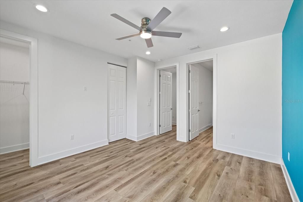 待售: $1,574,900 (5 贝兹, 4 浴室, 2706 平方英尺)