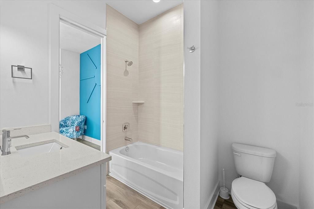 待售: $1,574,900 (5 贝兹, 4 浴室, 2706 平方英尺)