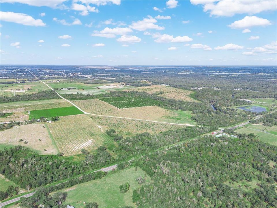 На продажу: $2,394,000 (114.00 acres)