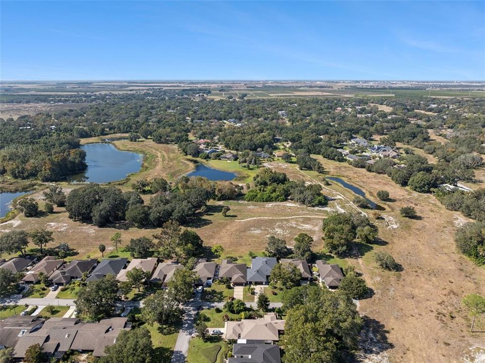 На продажу: $399,000 (2 спален, 2 ванн, 1688 Квадратных фут)