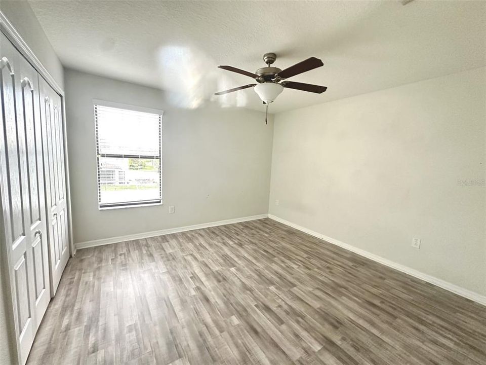 На продажу: $408,000 (5 спален, 3 ванн, 2180 Квадратных фут)