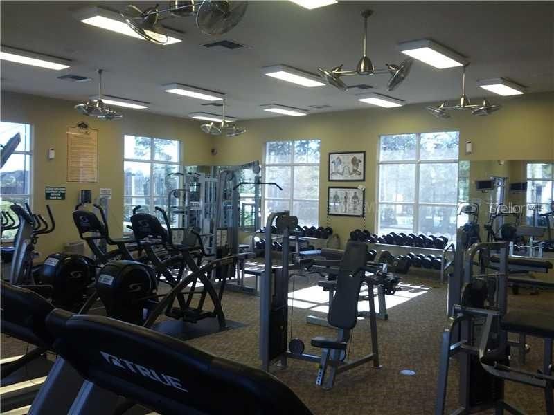 На продажу: $408,000 (5 спален, 3 ванн, 2180 Квадратных фут)