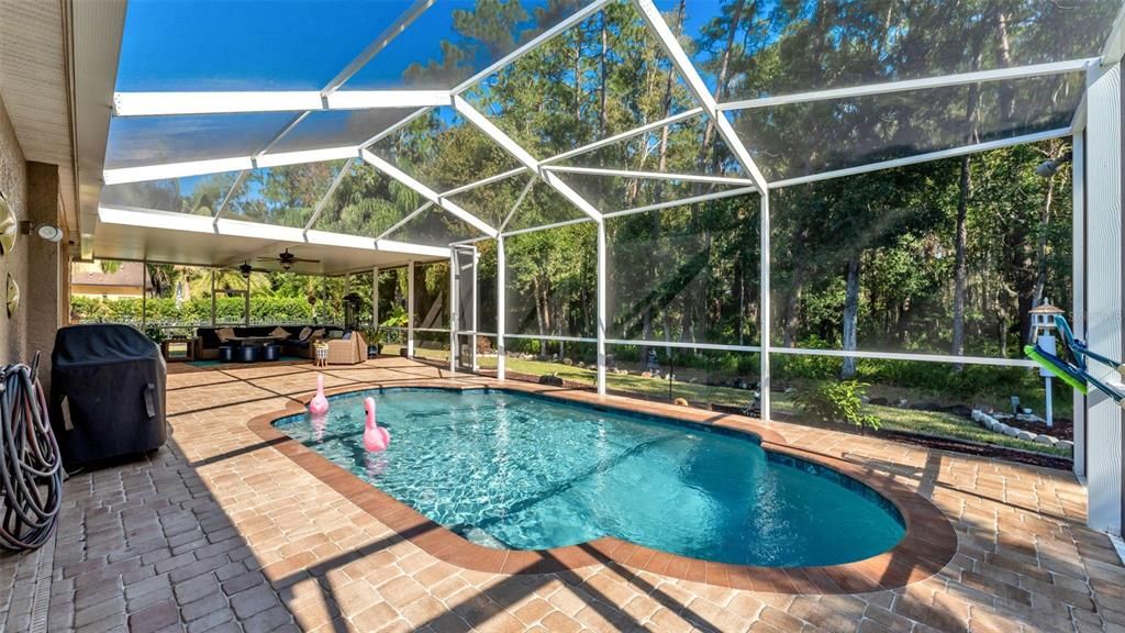 Activo con contrato: $645,000 (3 camas, 2 baños, 1976 Pies cuadrados)