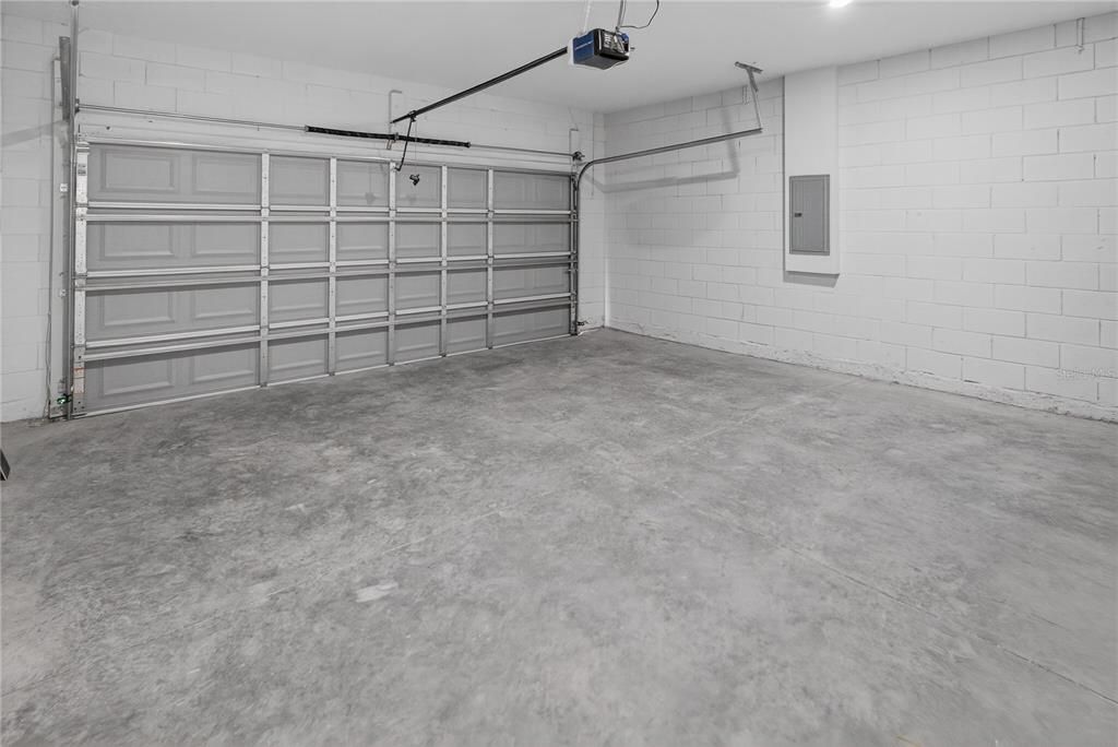 На продажу: $320,000 (4 спален, 3 ванн, 1865 Квадратных фут)