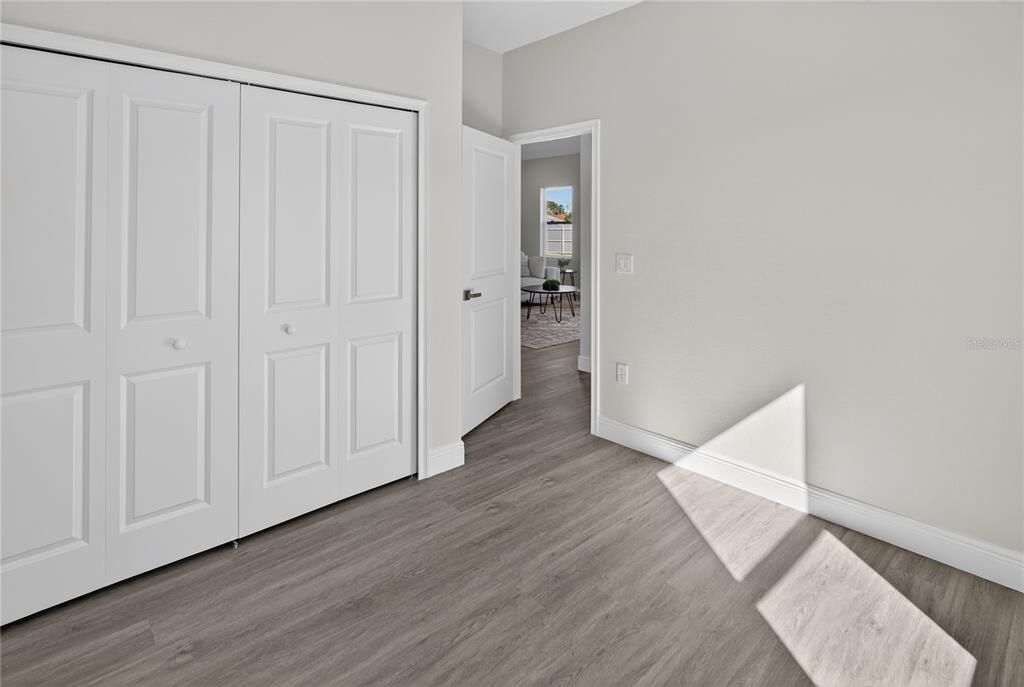 На продажу: $320,000 (4 спален, 3 ванн, 1865 Квадратных фут)