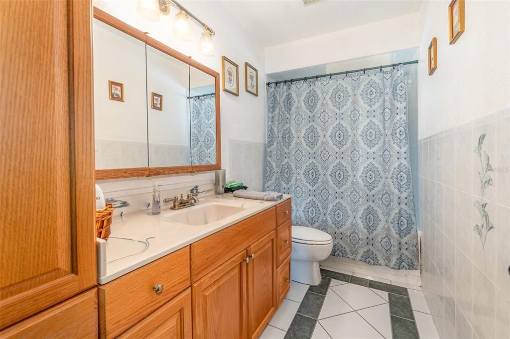 待售: $412,000 (3 贝兹, 2 浴室, 1640 平方英尺)