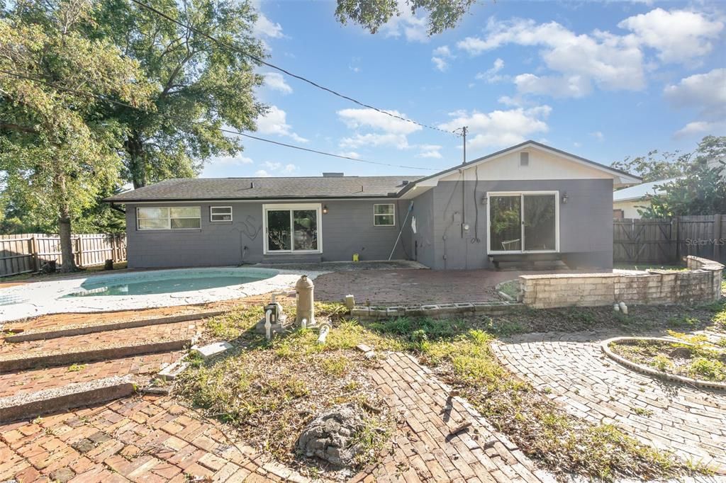 待售: $412,000 (3 贝兹, 2 浴室, 1640 平方英尺)