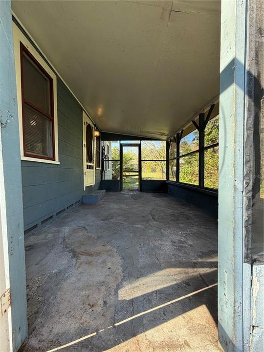 出租: $1,100 (1 贝兹, 1 浴室, 497 平方英尺)