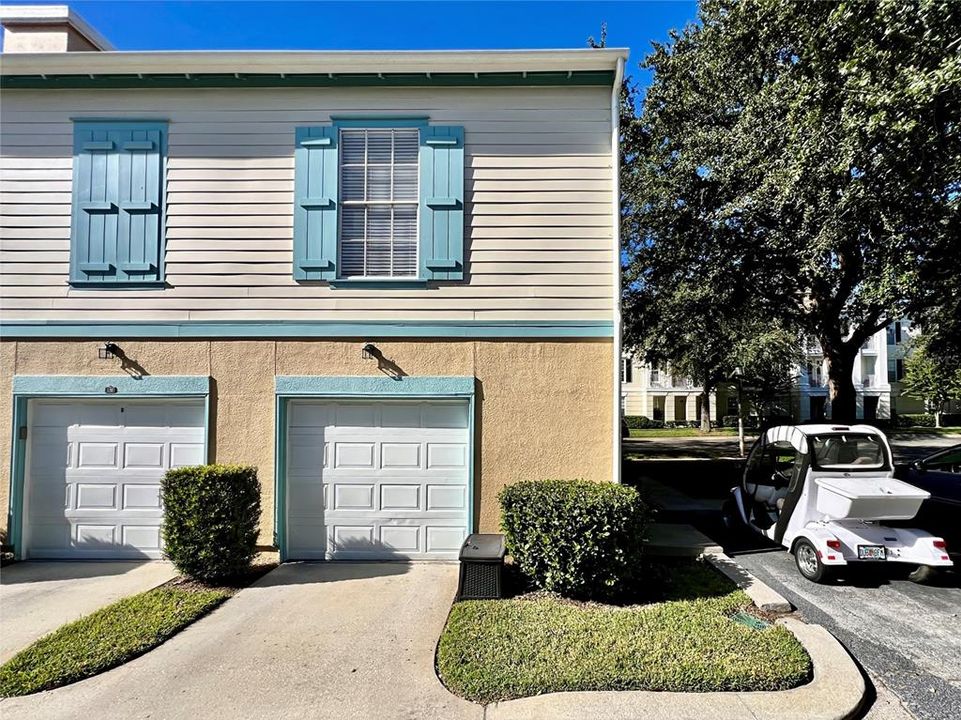 合同活跃: $310,000 (1 贝兹, 1 浴室, 792 平方英尺)