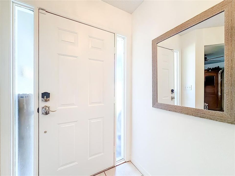 Activo con contrato: $334,900 (3 camas, 2 baños, 1827 Pies cuadrados)