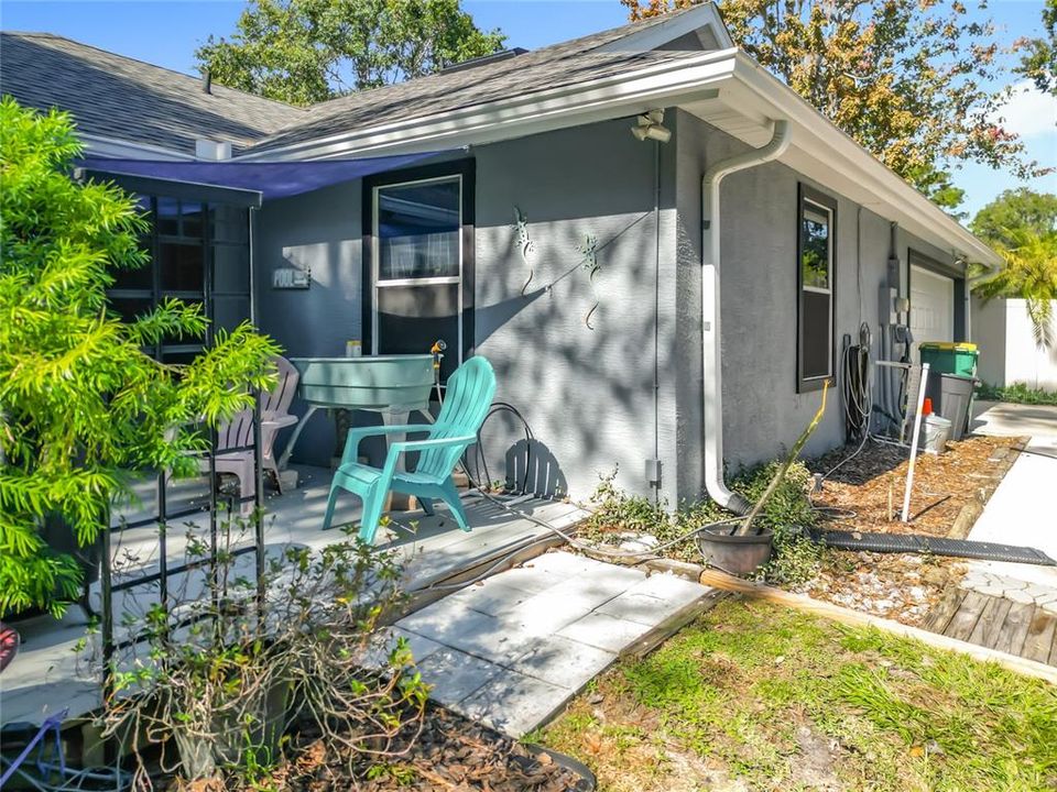 Activo con contrato: $334,900 (3 camas, 2 baños, 1827 Pies cuadrados)