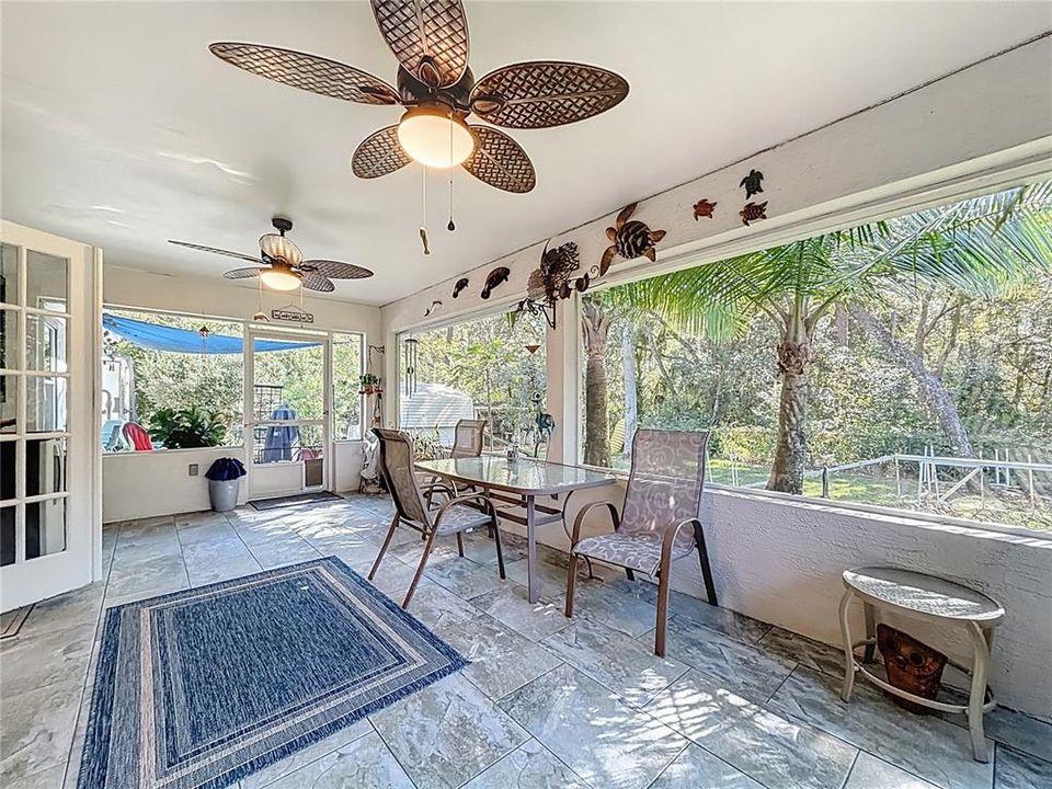 Activo con contrato: $334,900 (3 camas, 2 baños, 1827 Pies cuadrados)