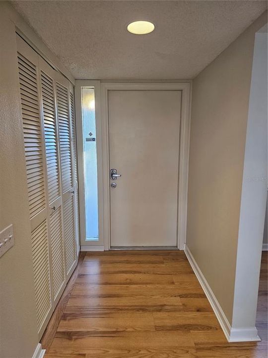 For Rent: $1,500 (2 beds, 2 baths, 1325 Square Feet)
