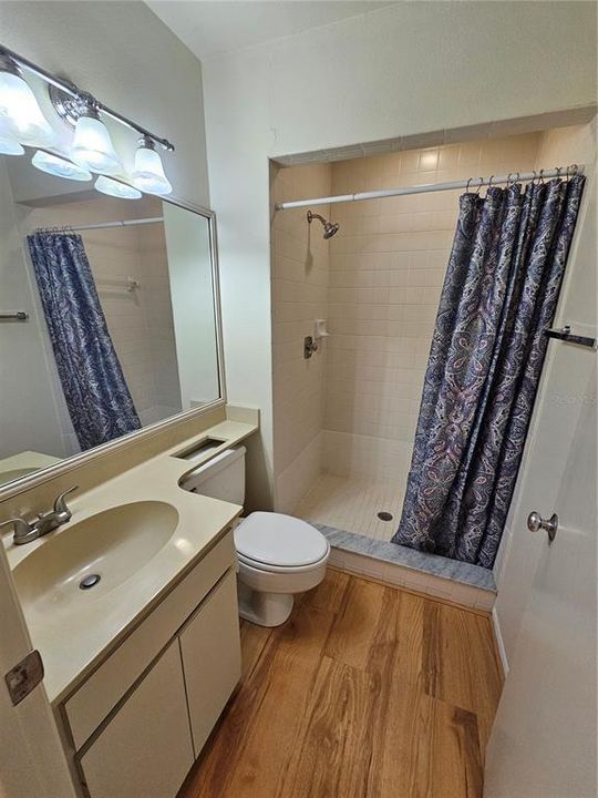 For Rent: $1,500 (2 beds, 2 baths, 1325 Square Feet)