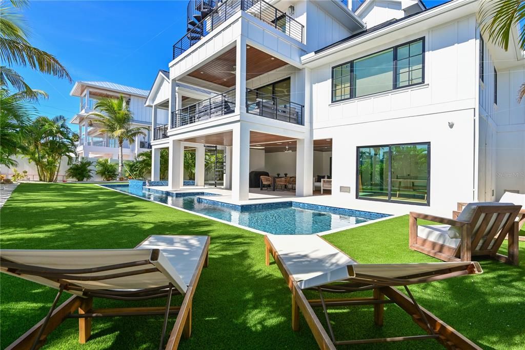 For Sale: $4,395,000 (4 beds, 4 baths, 3010 Square Feet)