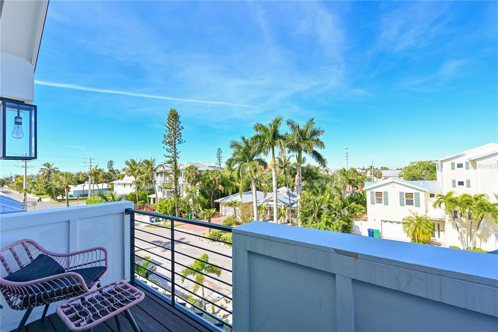For Sale: $4,395,000 (4 beds, 4 baths, 3010 Square Feet)