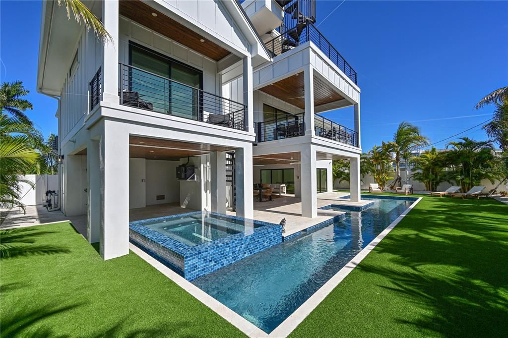 For Sale: $4,395,000 (4 beds, 4 baths, 3010 Square Feet)