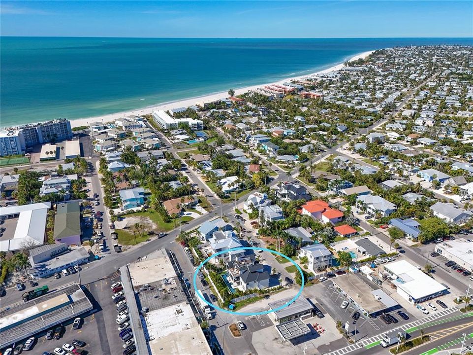 For Sale: $4,395,000 (4 beds, 4 baths, 3010 Square Feet)