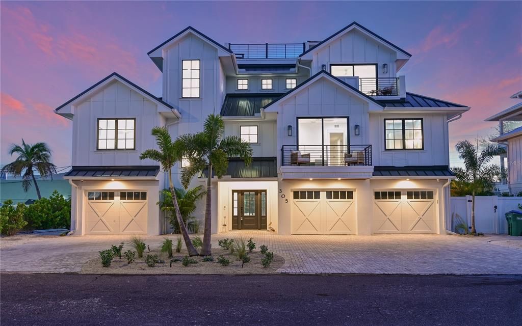 For Sale: $4,395,000 (4 beds, 4 baths, 3010 Square Feet)