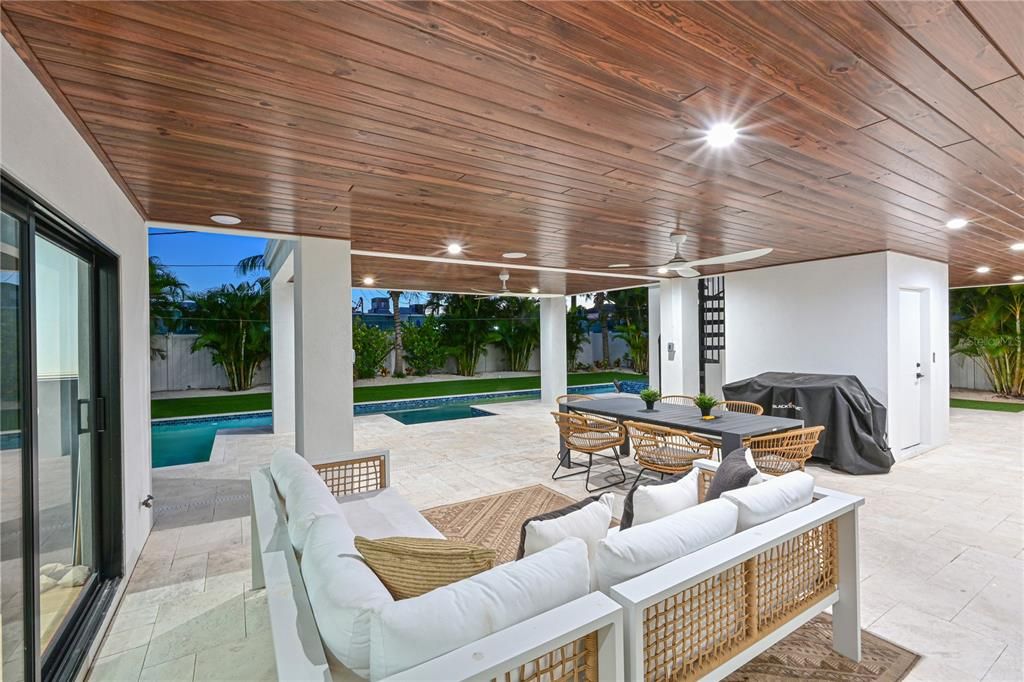 For Sale: $4,395,000 (4 beds, 4 baths, 3010 Square Feet)